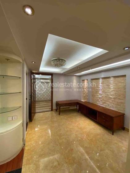 Vila K pronájmu in Boeng Keng Kang $2,300