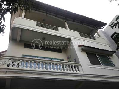 residential Villa for rent in Boeung Trabek ID 197165