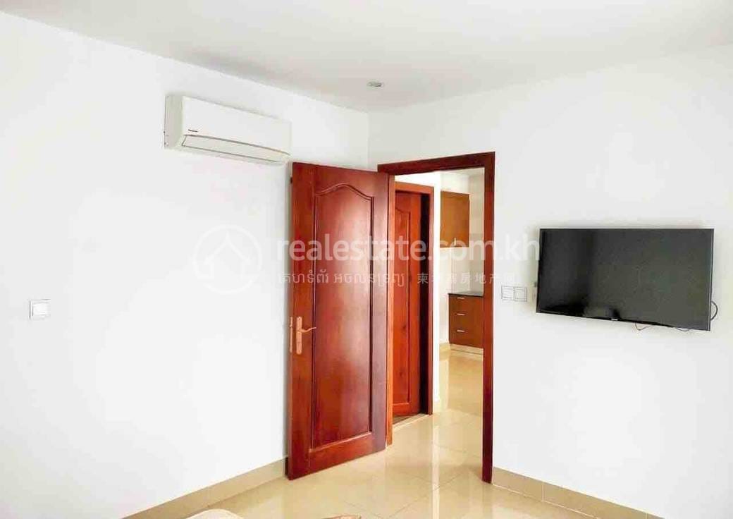 ផ្ទះល្វែង តម្លៃ $350