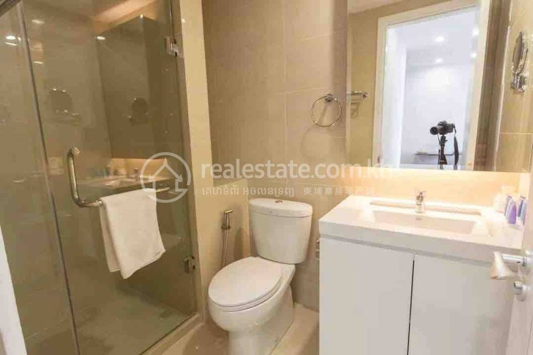 Apartment For Rent in Chamkarmon $1,300