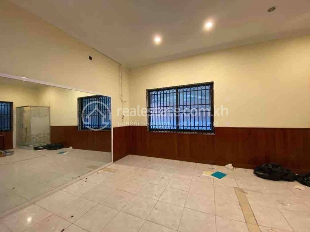 $3,500 Shophouse