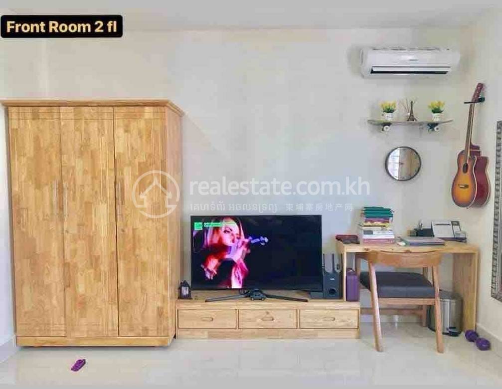 Link House For Rent in Nirouth, Chbar Ampov, Phnom Penh