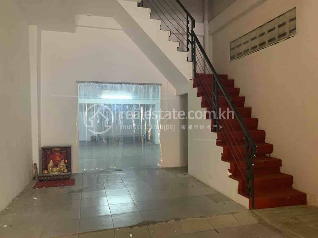 Maison-boutique À louer à Toung 245 Mao Tse, Toul Tum Poung 1, Chamkarmon, Phnom Penh