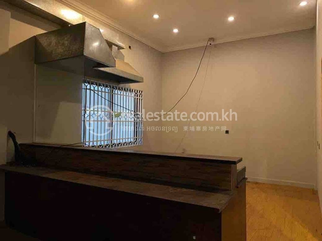 Boeng Keng Kang Shophouse For Rent in BKK 1 Boeng Keng Kang $3,500