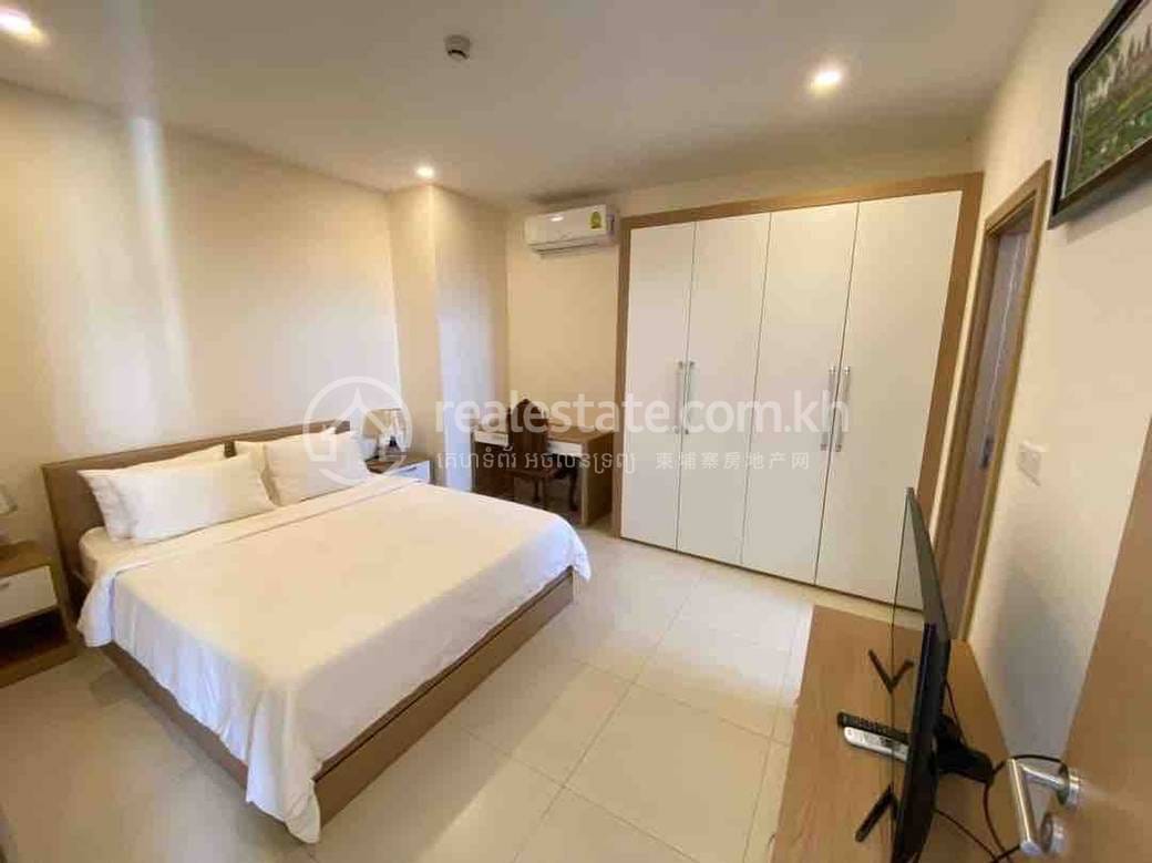 $800 Apartament z obsługą