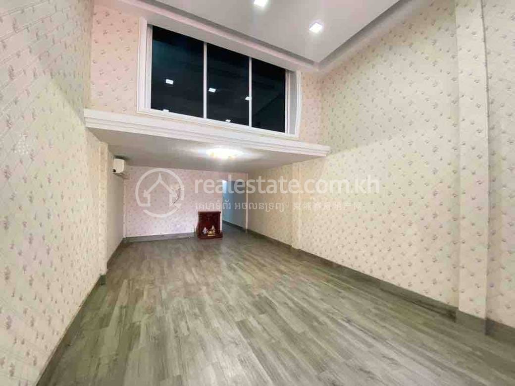 Boeng Keng Kang Shophouse For Rent in Toul Svay Prey 1 Boeng Keng Kang $1,200