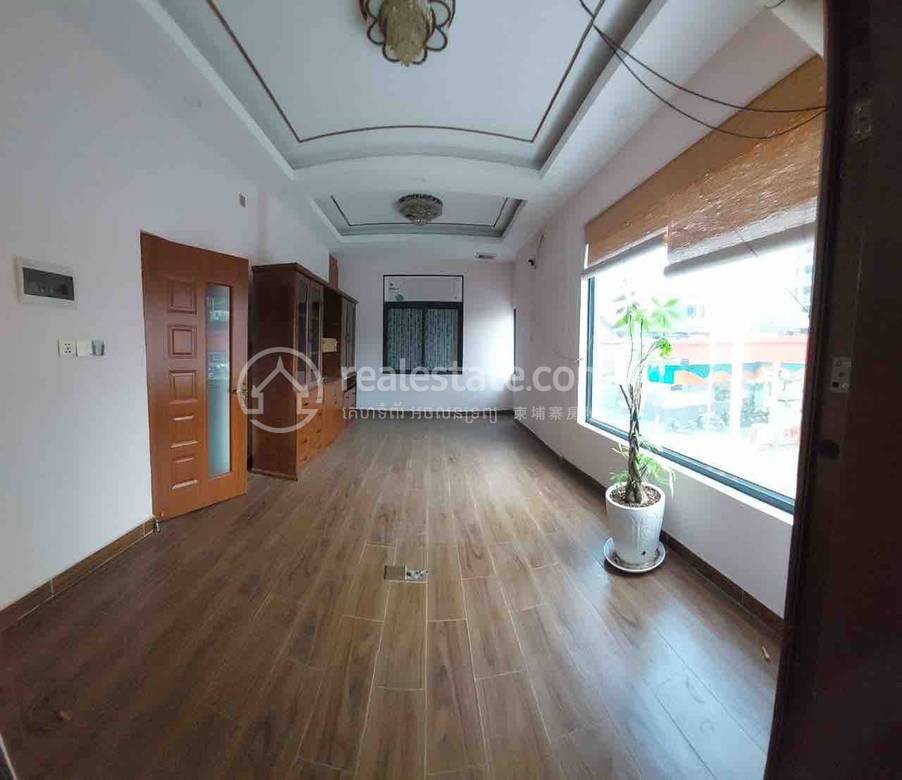 Daun Penh套房For Sale & Rent，价格$5,200,000