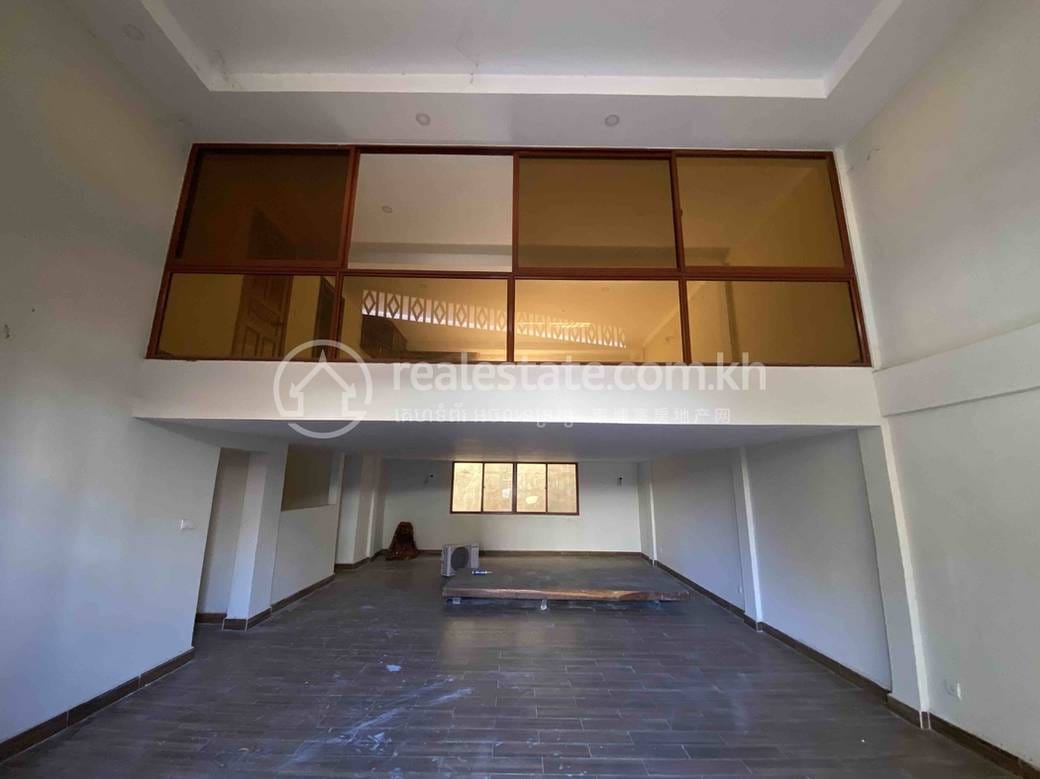Toul Kork排屋出租，价格$2,000