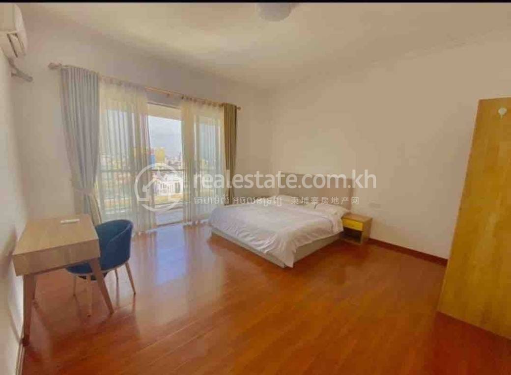 Condo For Rent in Tonle Bassac, Chamkarmon, Phnom Penh