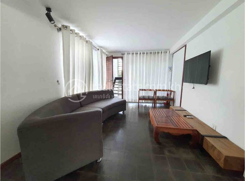 $400 Apartmán se službami