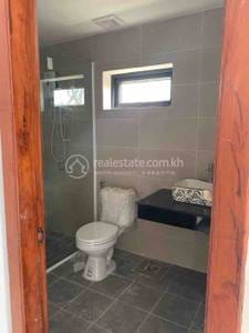 Apartment For Rent in Tonle Bassac, Chamkarmon, Phnom Penh