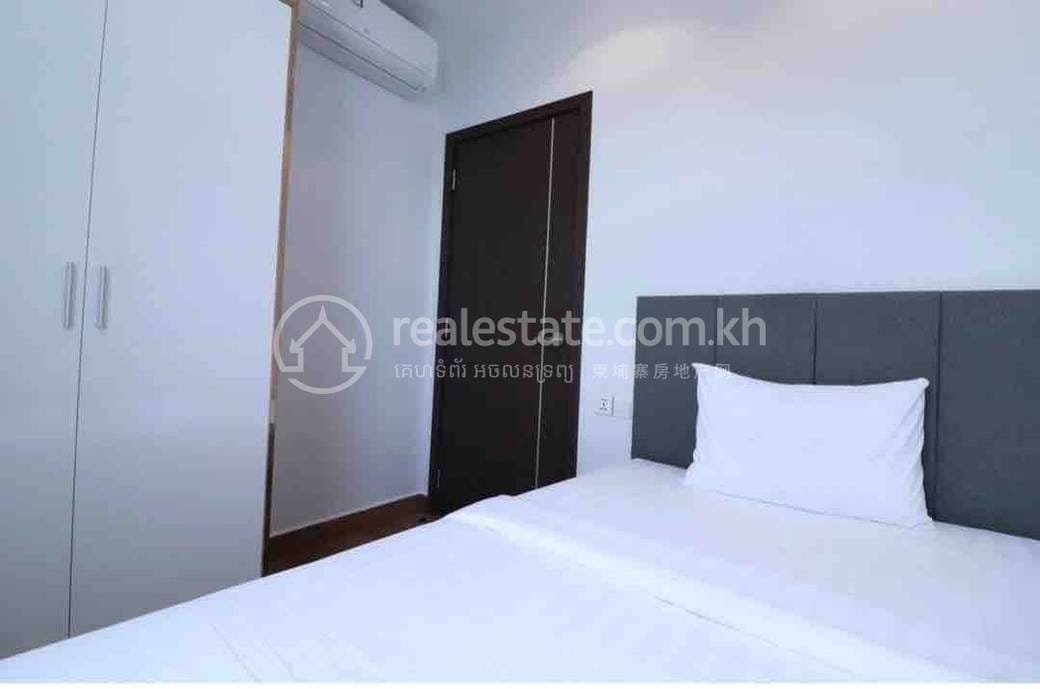 45 sqm Living Size Apartment For Rent in Chamkarmon