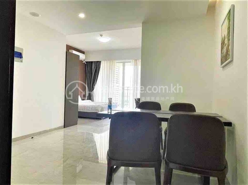 $1,000 Condo