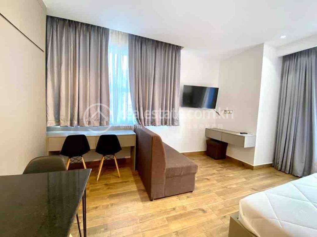 Apartment For Rent with 1 Parking Space