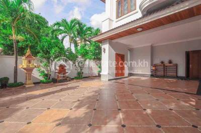 Tonle Bassac, Chamkarmon, Phnom Penh