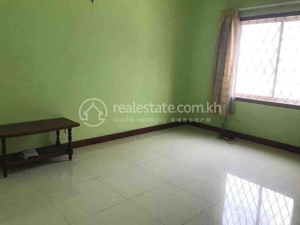 Toul Korkの別荘For Sale & Rent $2,500,000