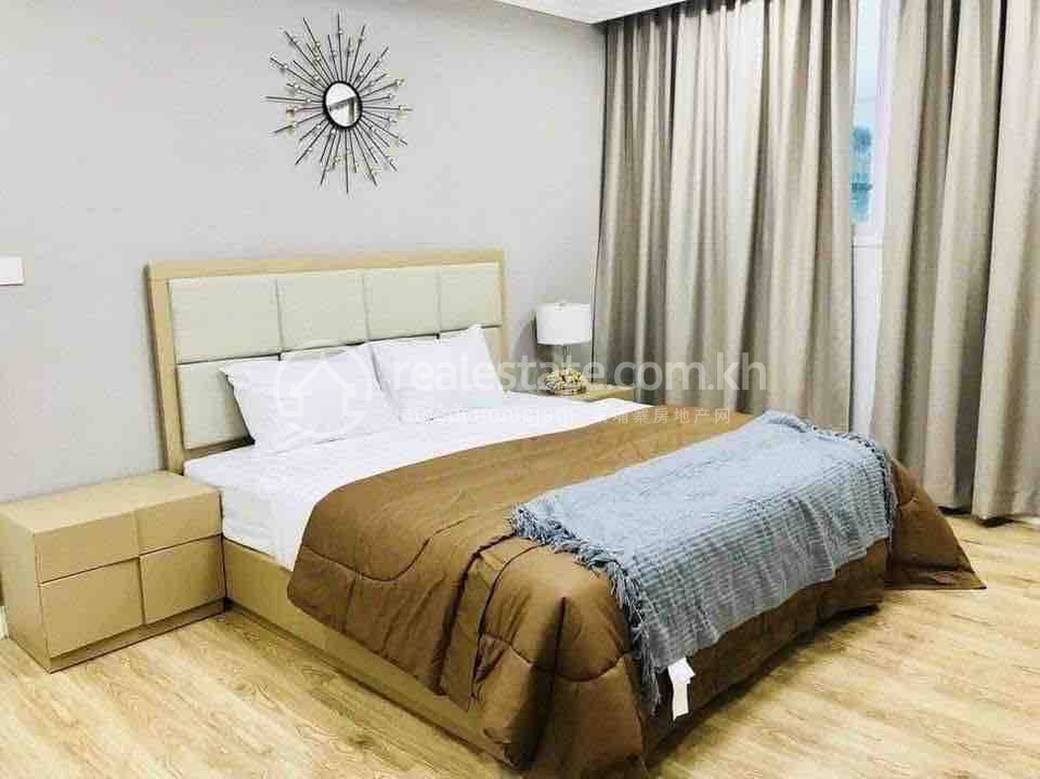 带2个停车位的套房出租