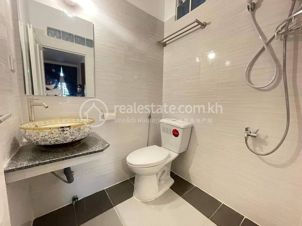 Daun Penh排屋出租，位于Chey ChumneahDaun Penh，价格$450