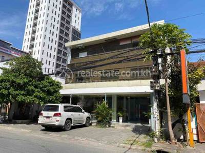 residential Shophouse for sale in BKK 1 ID 197136