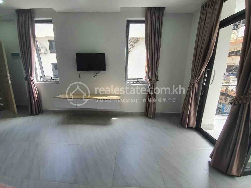 Chamkarmon Apartment For Rent in Chamkarmon