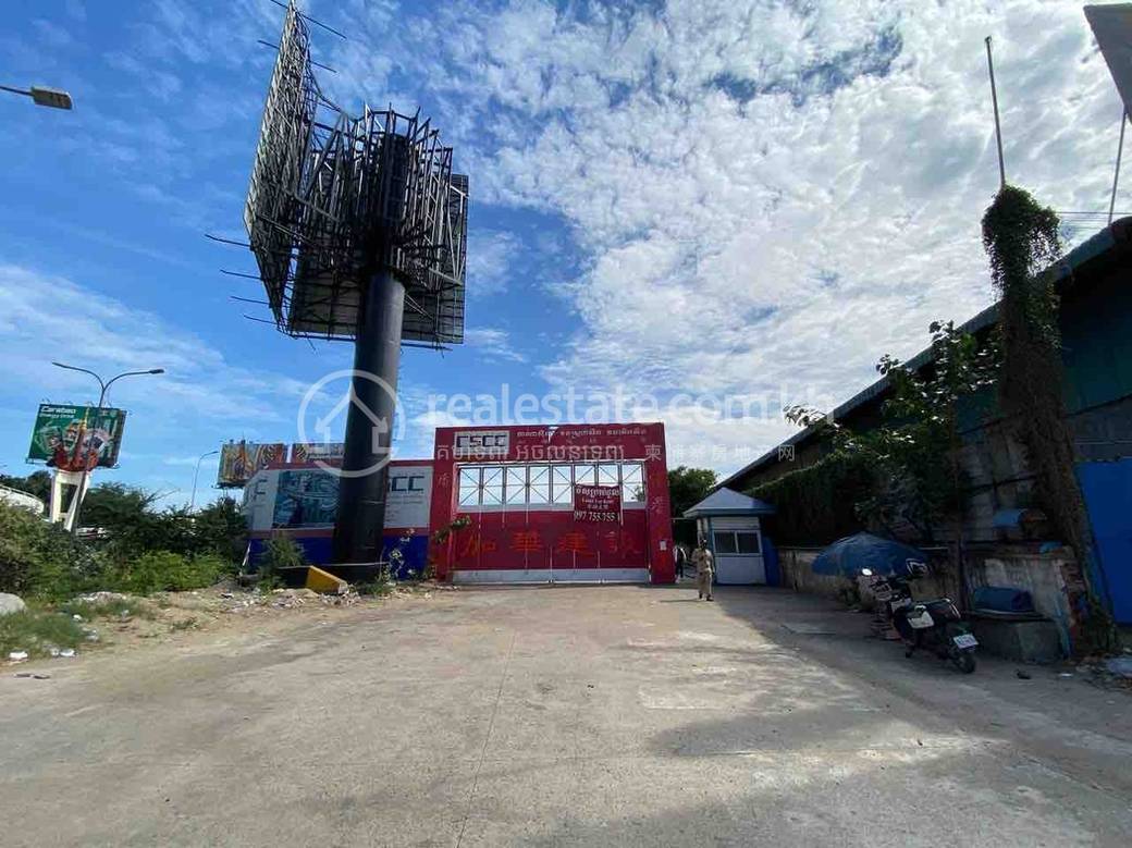 Chamkarmon คลังสินค้า สำหรับเช่า ใน Tonle Bassac Chamkarmon $25,000