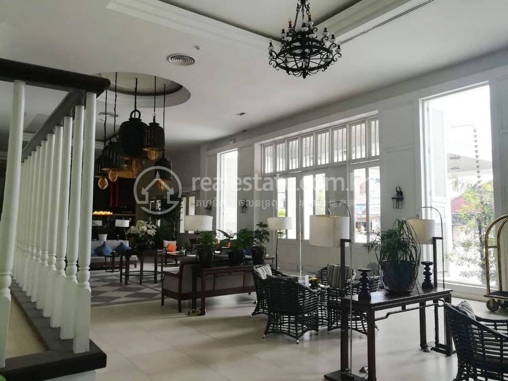 6,413 sqm Land Size Building For Sale