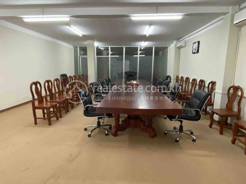 Kanceláře K pronájmu in Ou Ruessei 4, 7 Makara, Phnom Penh