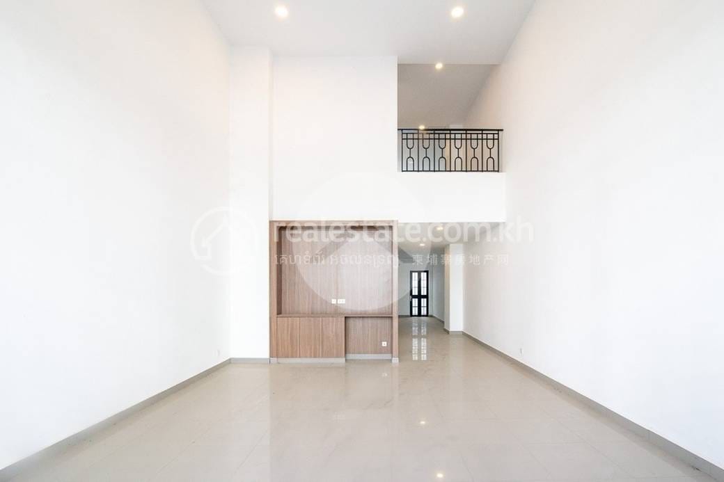 Shophouse For Rent in Meanchey $1,500