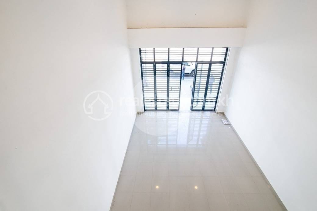 Meanchey Shophouse For Rent in Meanchey