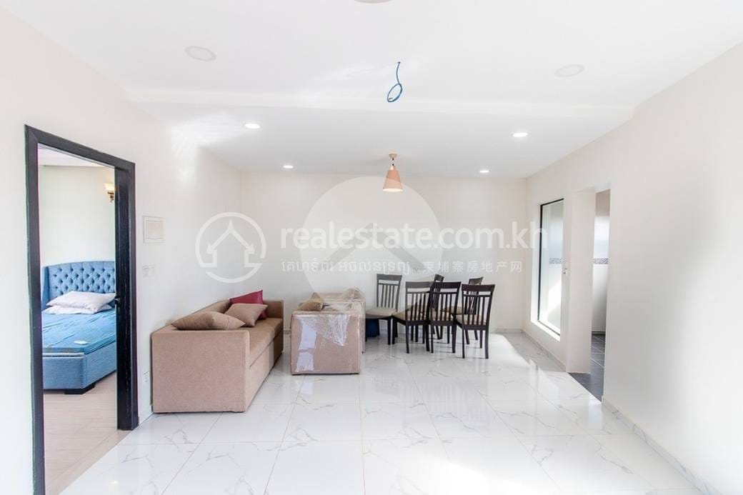 7 Bedrooms Apartmán K pronájmu for $1,600