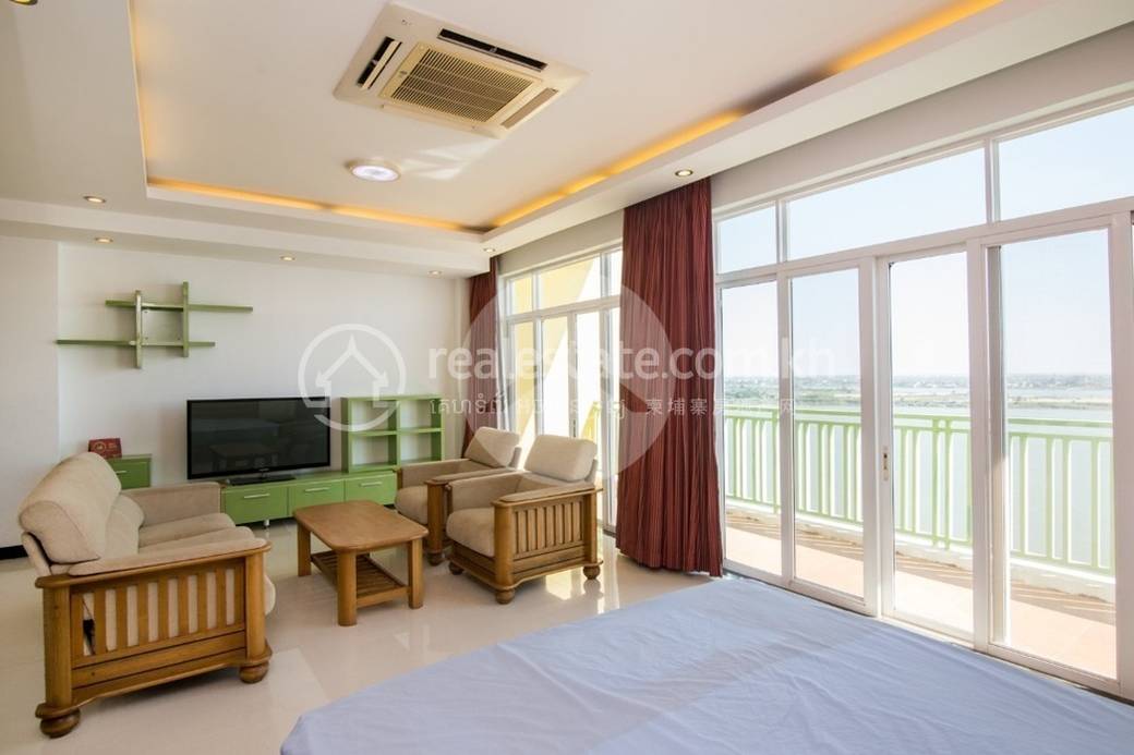 Apartment For Rent in Chroy Changvar $895