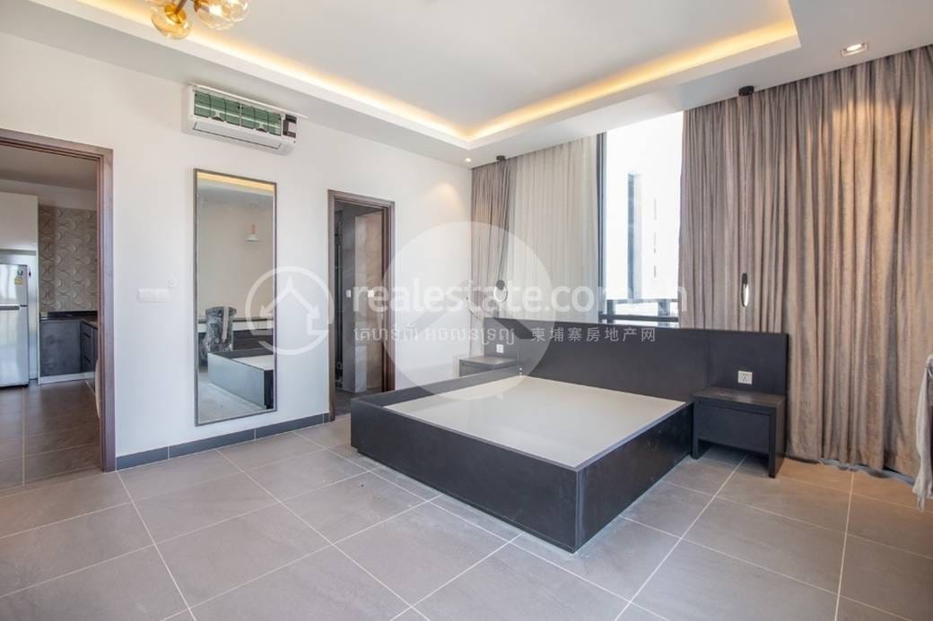 Apartment For Rent in Daun Penh $1,400