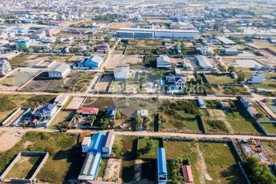  , ត្រពាំងក្រសាំង, ពោធិ៍សែនជ័យ, ភ្នំពេញ