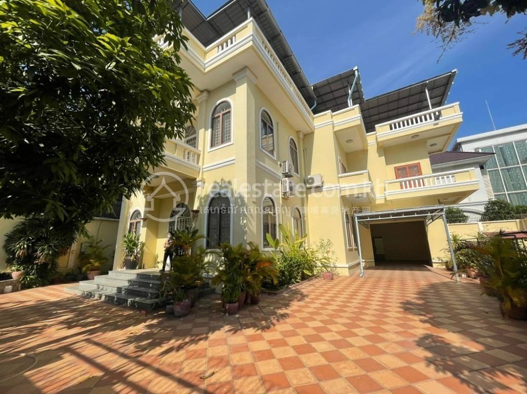 វីឡា តម្លៃ $2,800