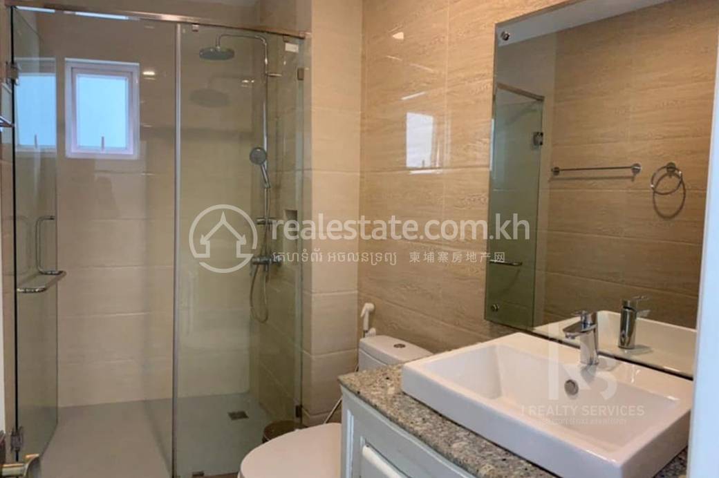 90 sqm Living Size Apartmán K pronájmu in Chamkarmon