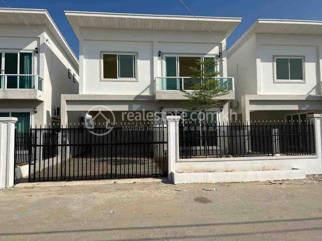 residential Villa for sale in Chaom Chau ID 200092