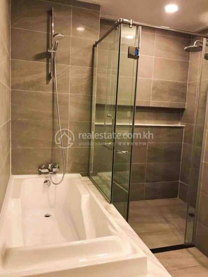 $1,000 Serviced Apartment