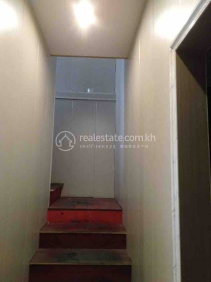 $2,000 Shophouse