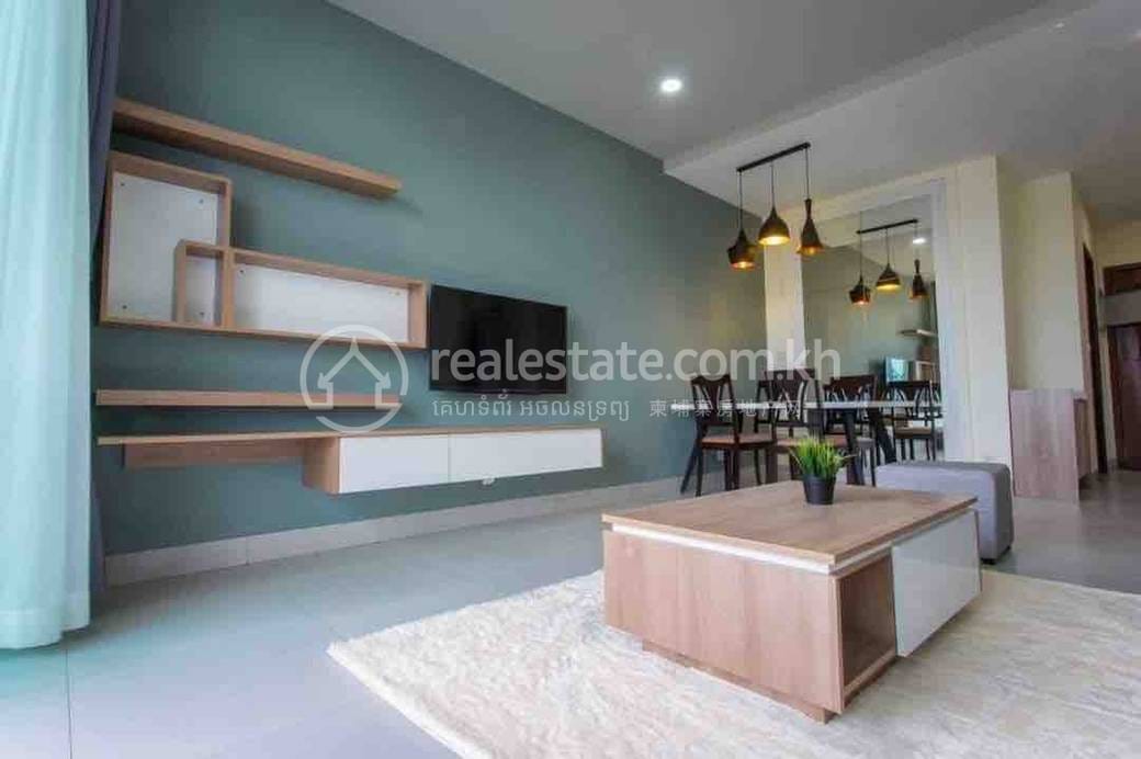 Apartment For Rent with 1 Parking Space