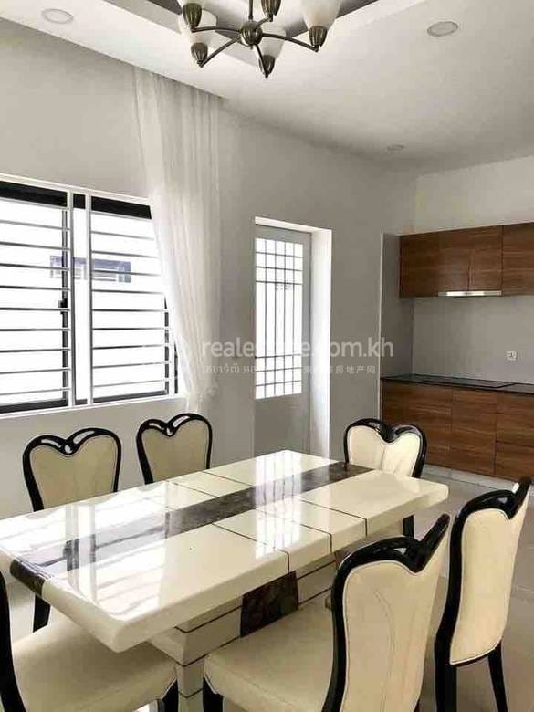 Sen Sok Vila K pronájmu in Phnom Penh Thmey Sen Sok $1,500