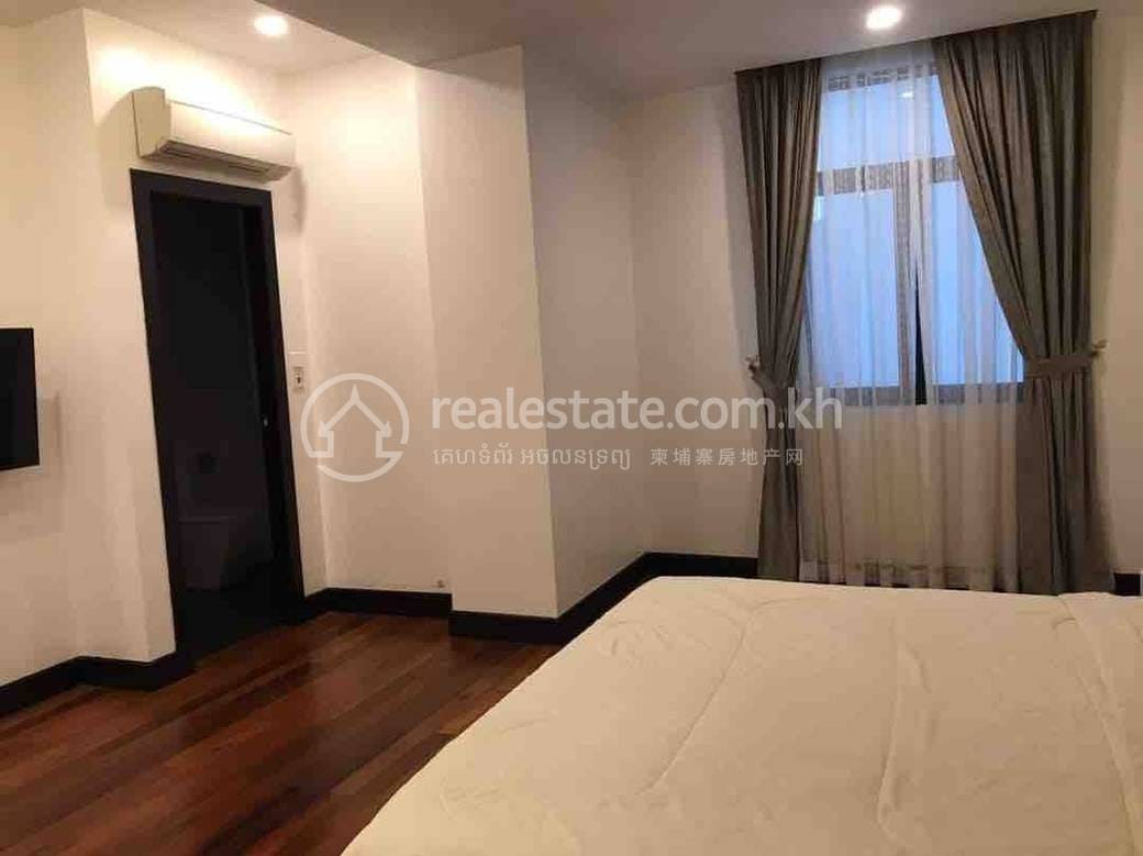 Daun Penh Apartment For Rent in Daun Penh