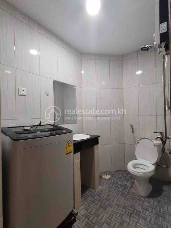 1卧室套房出租，价格$300