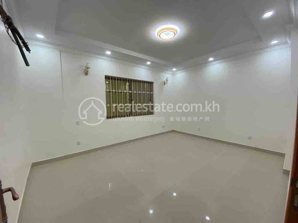 วิลล่า For Sale & Rent ใน เบิงเรียง, ดวนป็ญ, พนมเปญ