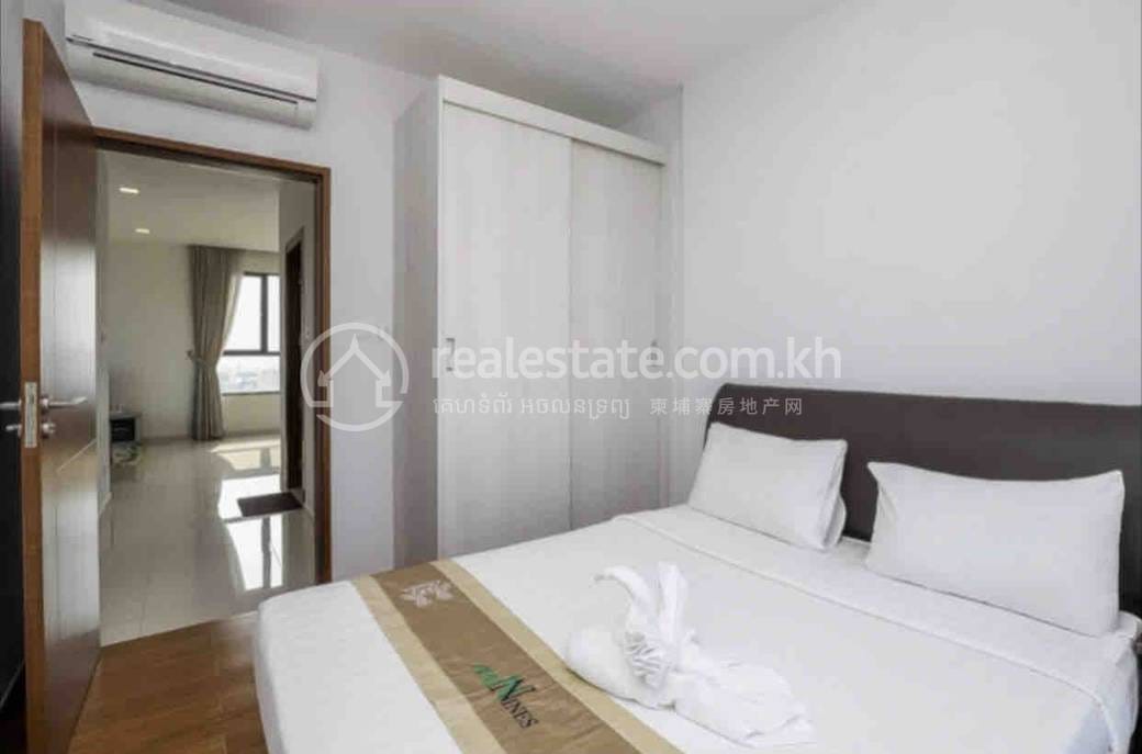2 Bedrooms Apartmán se službami K pronájmu for $900