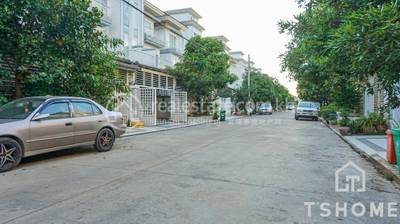  , Phnom Penh Thmey, Sen Sok, プノンペン
