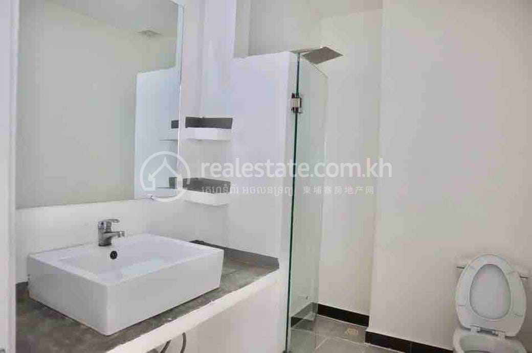 Chamkarmon Apartment For Rent in Chamkarmon