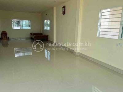 Villa For Sale with 2 Parking Space
