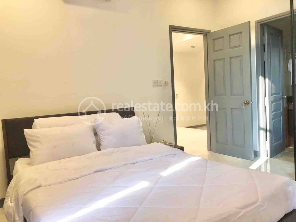 Boeng Keng Kang Serviced Apartment For Rent in BKK 1 Boeng Keng Kang $1,200