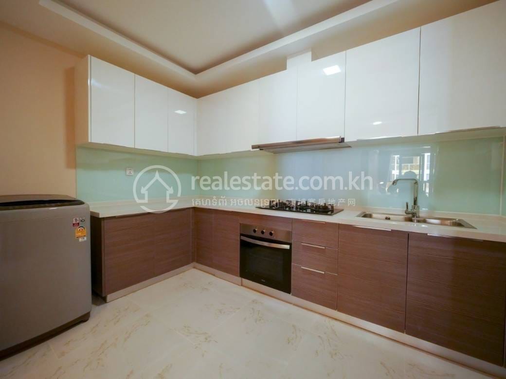 Condo For Sale in Tuek Thla, Sen Sok, Phnom Penh