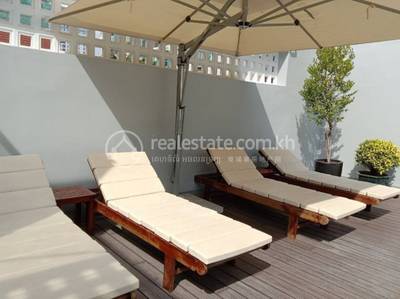 190 sqm Living Size Apartmán K pronájmu in Boeng Keng Kang
